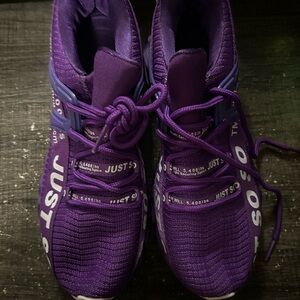 Just So So Women's Purple Athletic Shoes